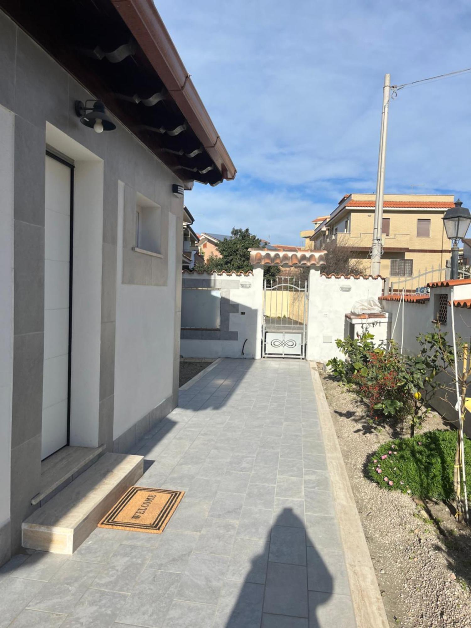 New House Hotel Fiumicino Exterior photo