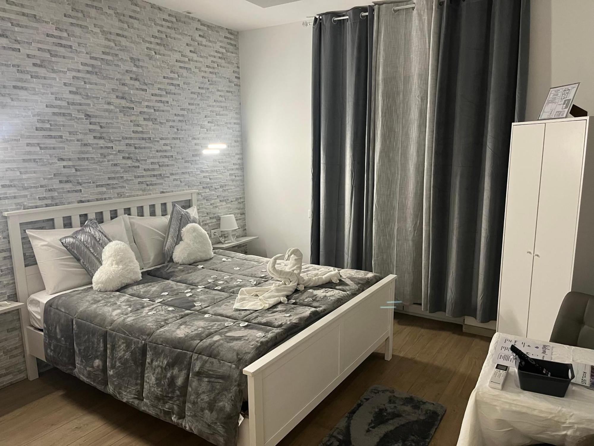 New House Hotel Fiumicino Exterior photo