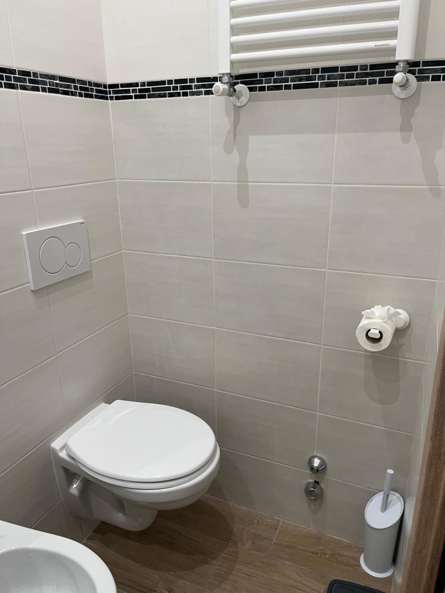 New House Hotel Fiumicino Exterior photo